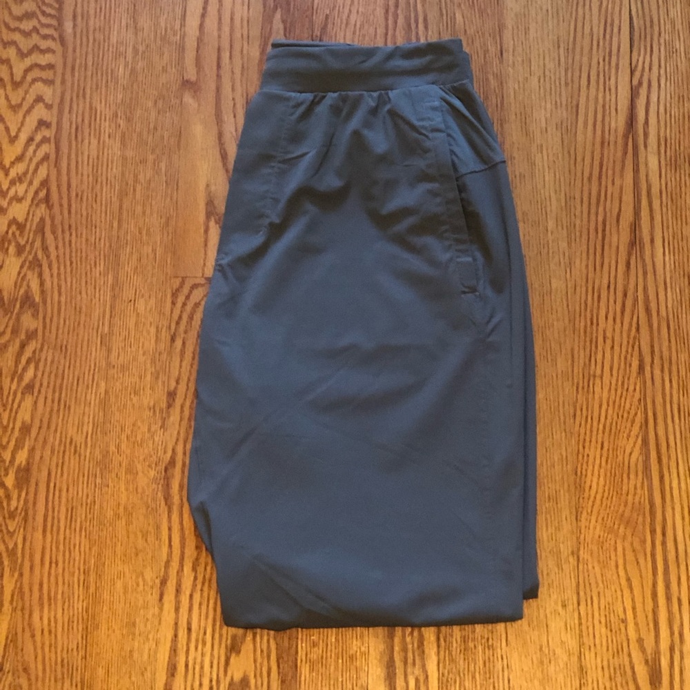 LuluLemon Surge Jogger Men - Size Medium